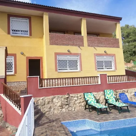 Noguera Feriehus *